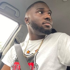 Meet your Posher, Ade